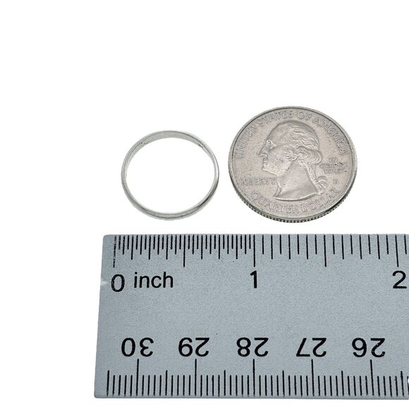 Antique Sterling Silver 2.5mm Etched Band Ring Size 5.75 - Picture 6 of 7